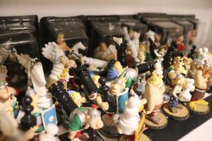 Hachette asterix chess set