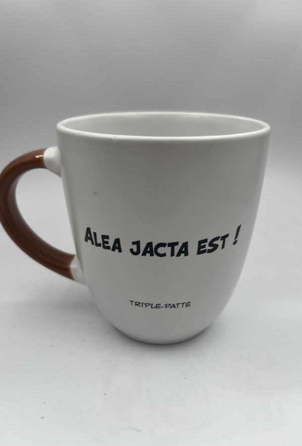 Triple Patte (Pegleg) mugs Asterix