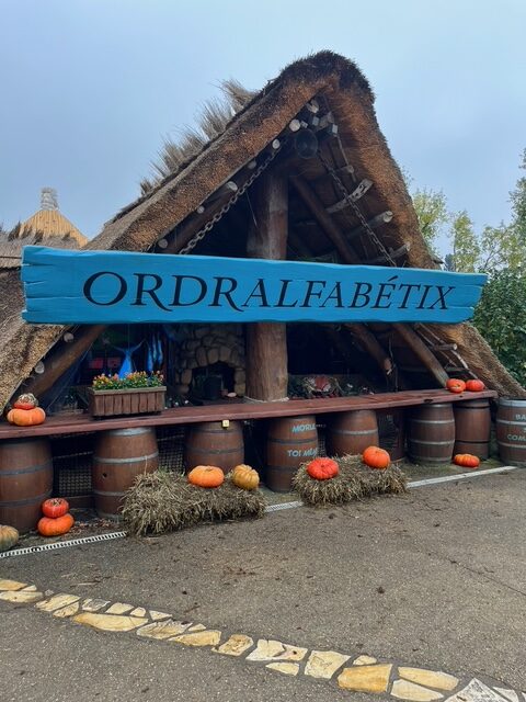shop of the fishmonger parc asterix unhygienix ordralfabetix 