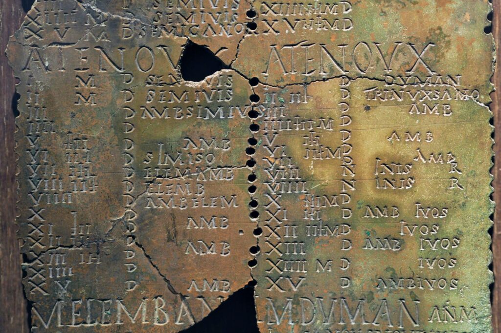 Coligny Calendar (wikipedia)